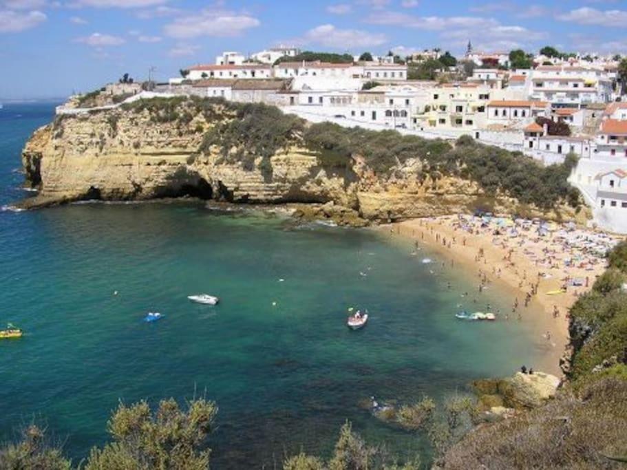 Apartamento Encantador A 100M Da Praia Carvoeiro  Bagian luar foto