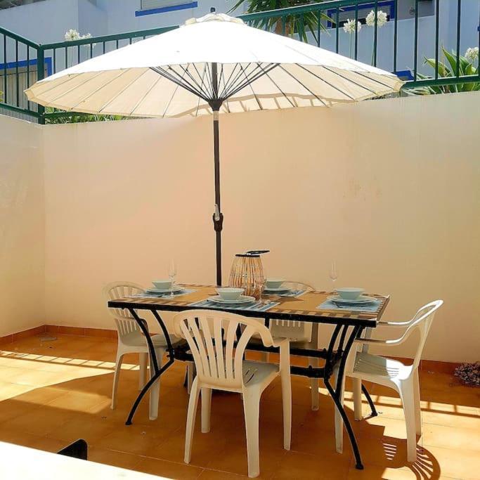 Apartamento Encantador A 100M Da Praia Carvoeiro  Bagian luar foto