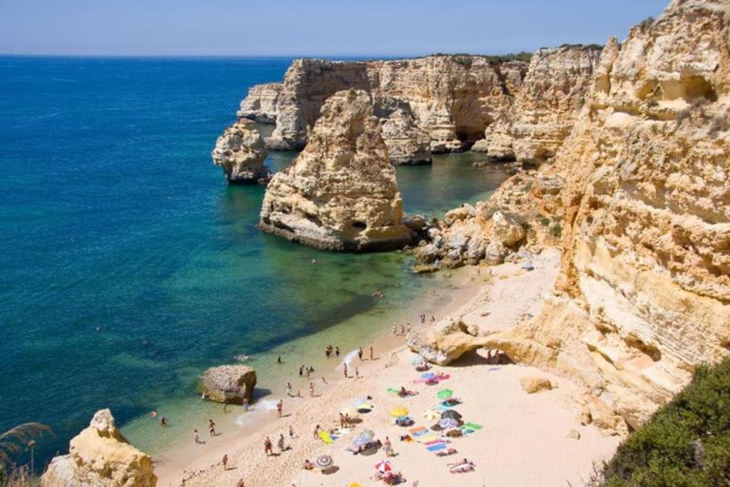 Apartamento Encantador A 100M Da Praia Carvoeiro  Bagian luar foto
