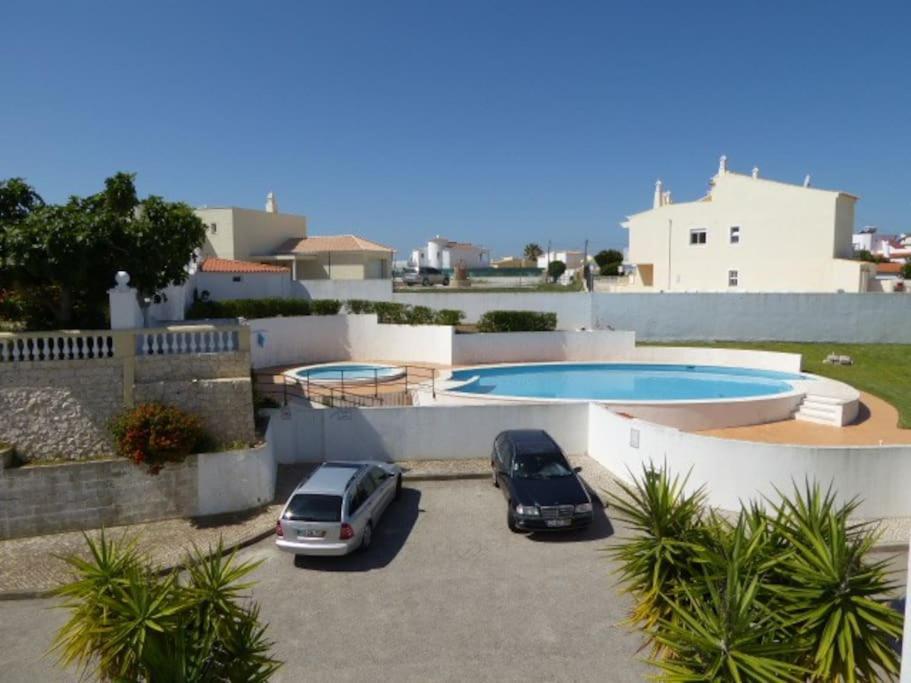 Apartamento Encantador A 100M Da Praia Carvoeiro  Bagian luar foto