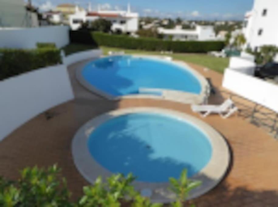 Apartamento Encantador A 100M Da Praia Carvoeiro  Bagian luar foto