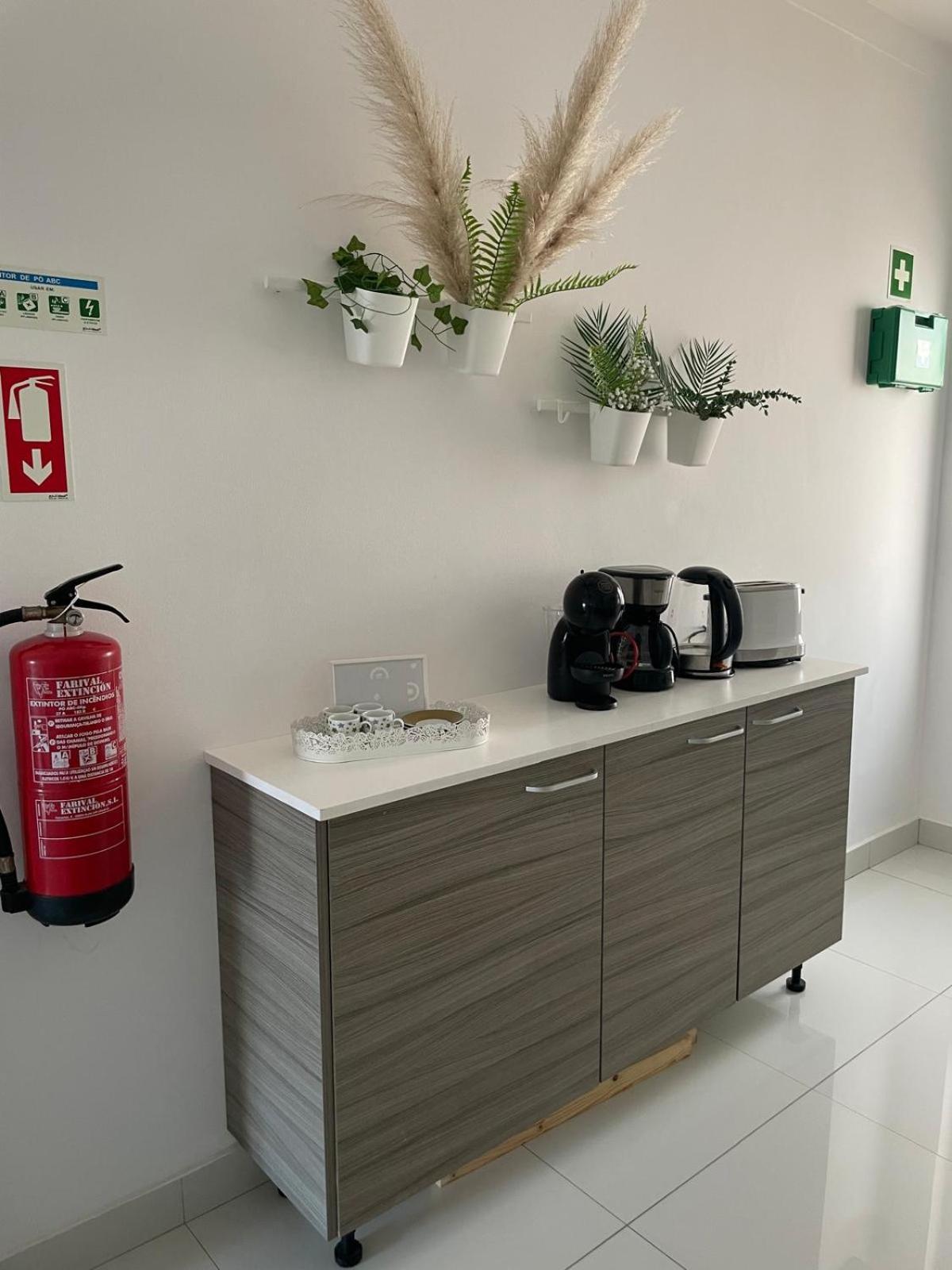 Apartamento Encantador A 100M Da Praia Carvoeiro  Bagian luar foto