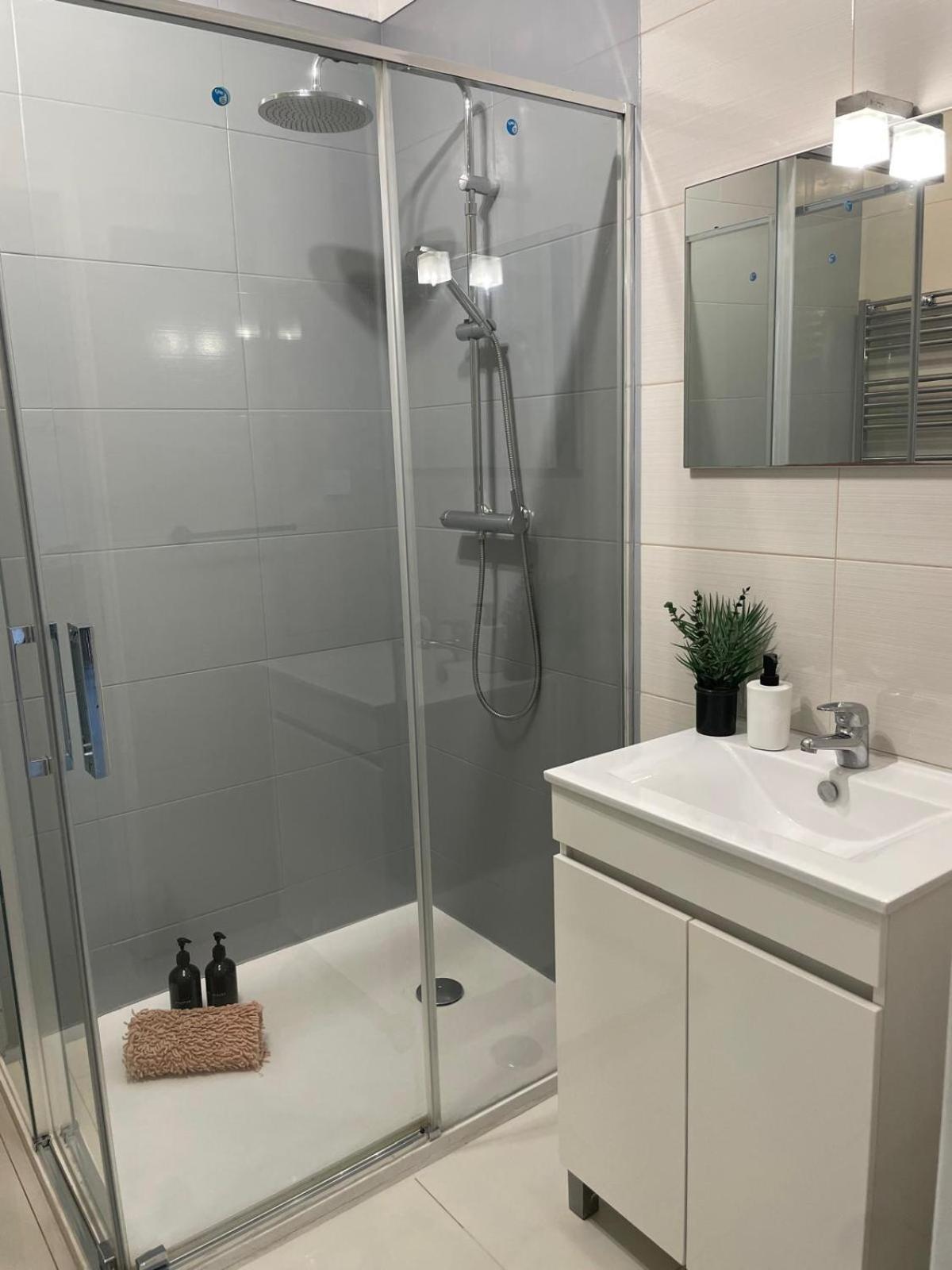 Apartamento Encantador A 100M Da Praia Carvoeiro  Bagian luar foto